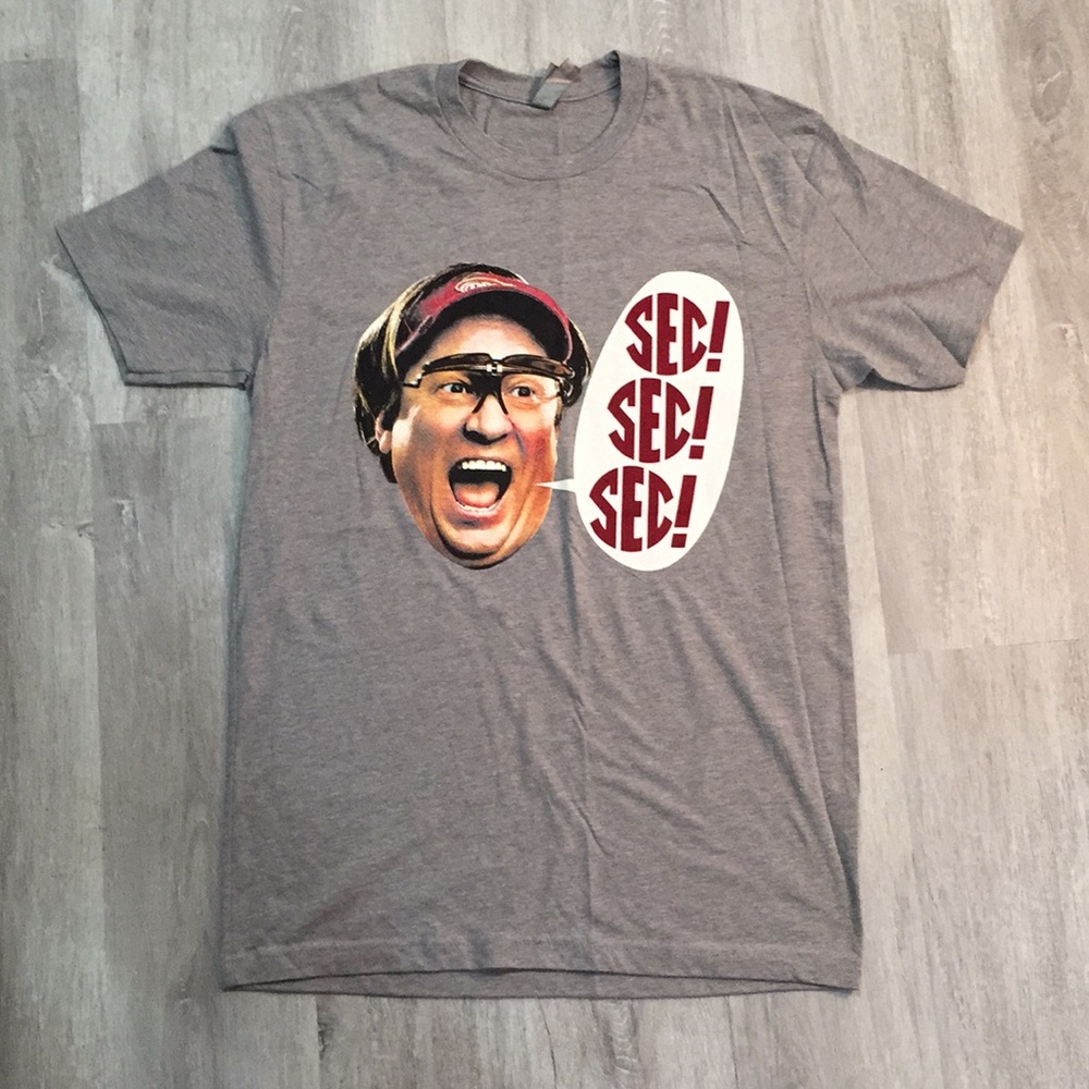 SEC Dr. Pepper Short Sleeve T SHIRT Small with a free koozie